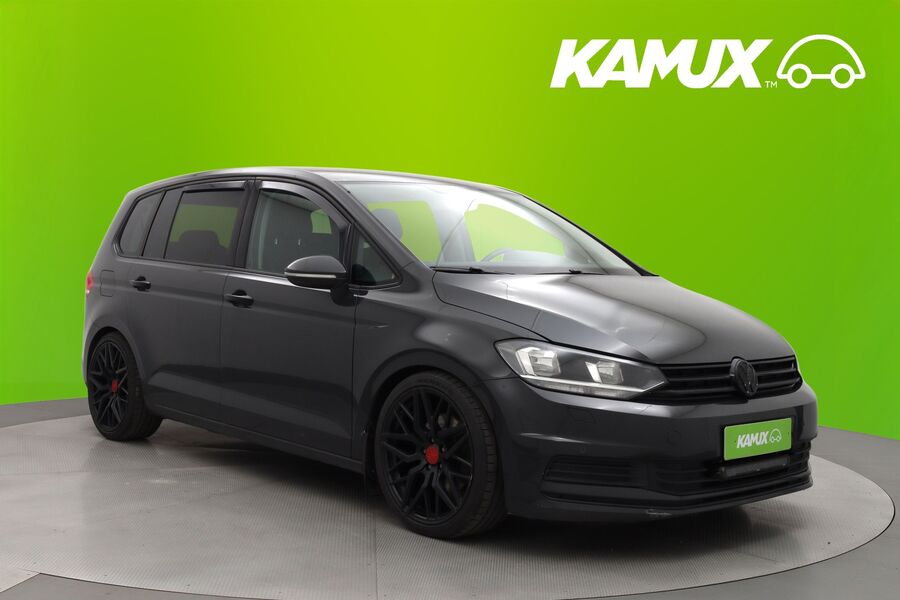 Volkswagen Touran vaihtoauto