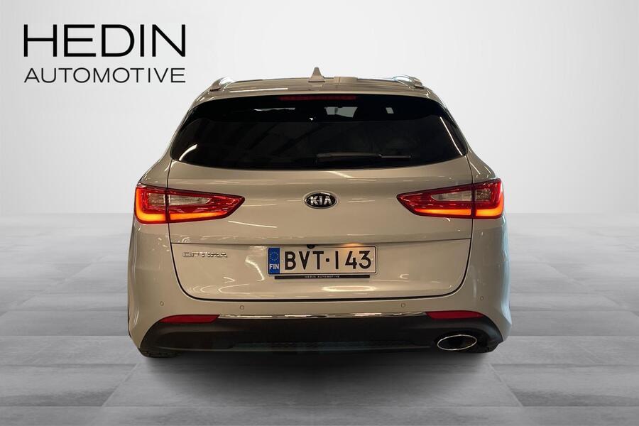 Kia Optima vaihtoauto