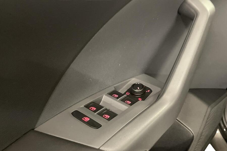 Volkswagen T-Cross vaihtoauto