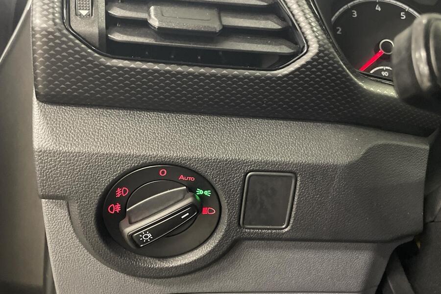 Volkswagen T-Cross vaihtoauto