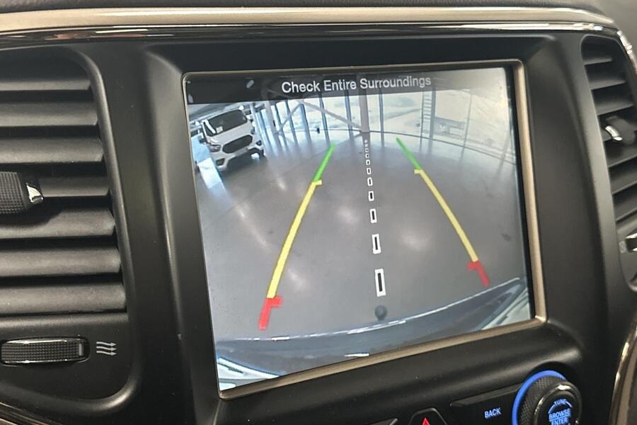 Jeep Grand Cherokee vaihtoauto