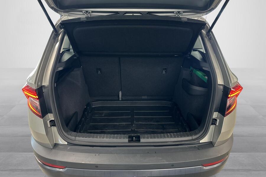 Skoda Karoq vaihtoauto