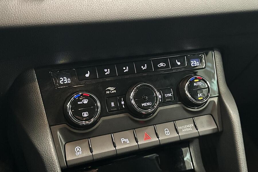 Skoda Karoq vaihtoauto