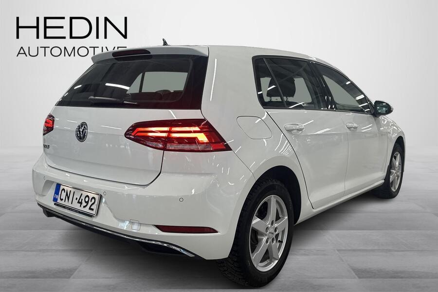 Volkswagen Golf vaihtoauto