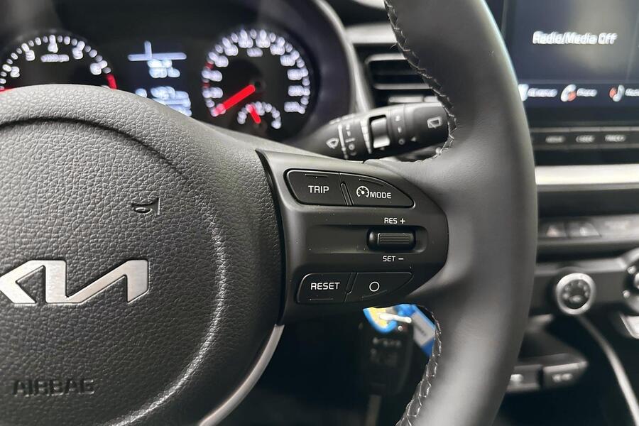 Kia Stonic vaihtoauto
