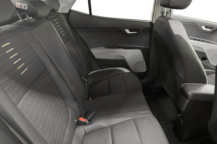 Kia Stonic vaihtoauto