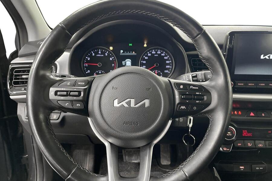 Kia Stonic vaihtoauto
