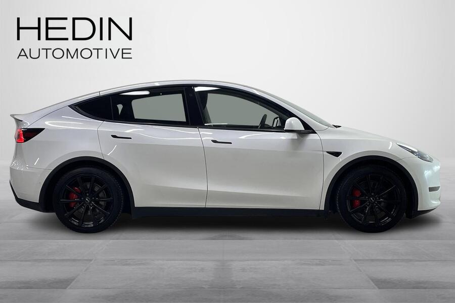 Tesla Model Y vaihtoauto