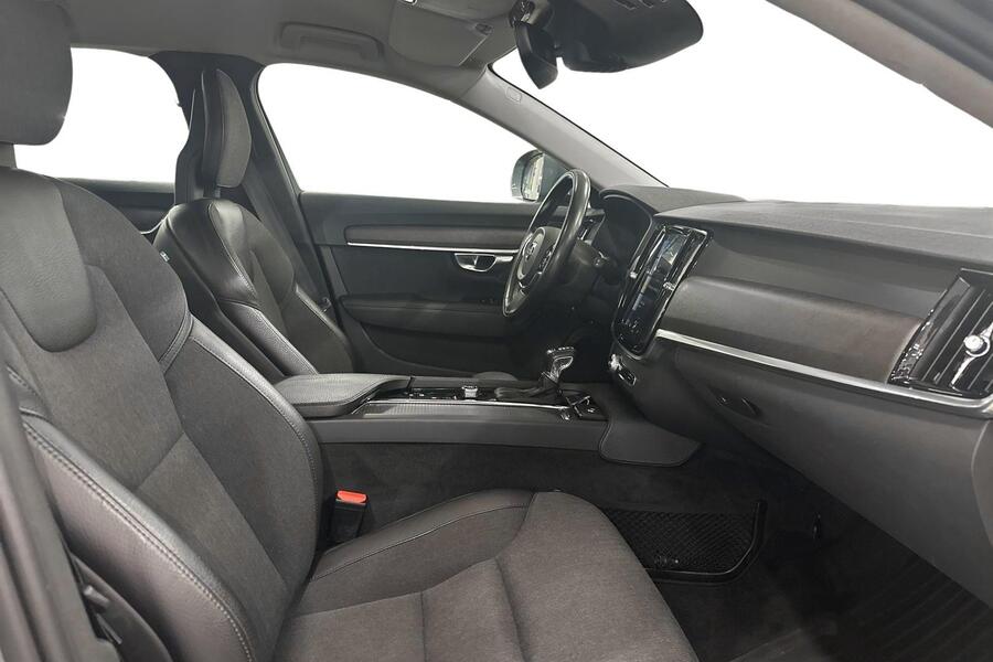 Volvo V90 Cross Country vaihtoauto