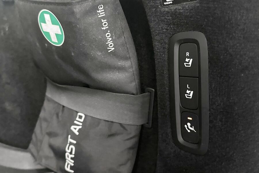 Volvo V90 Cross Country vaihtoauto