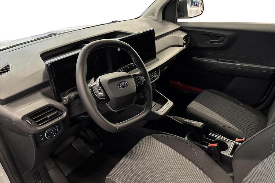 Ford Transit Courier vaihtoauto