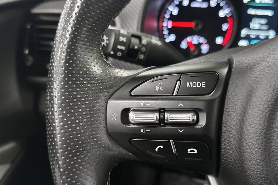 Kia Stonic vaihtoauto