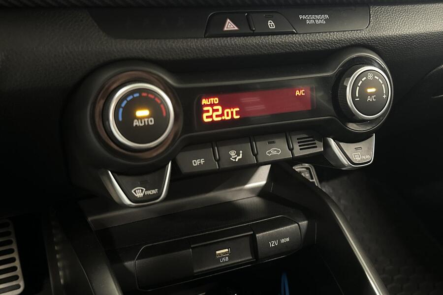 Kia Stonic vaihtoauto