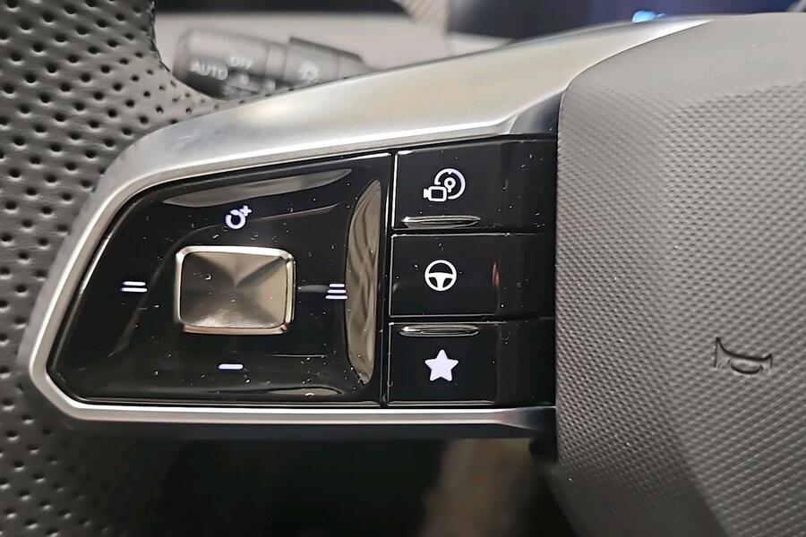 MG MGS5 EV vaihtoauto