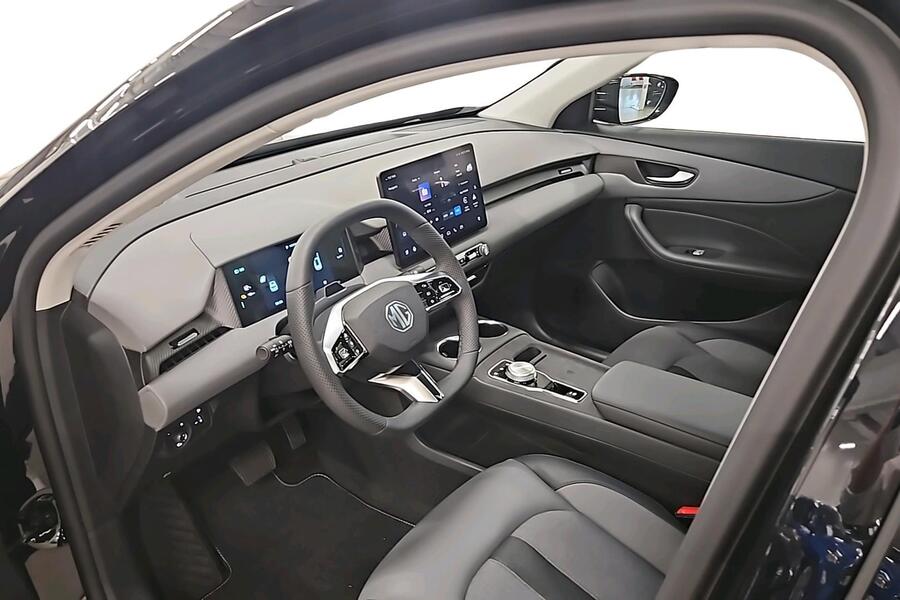 MG MGS5 EV vaihtoauto