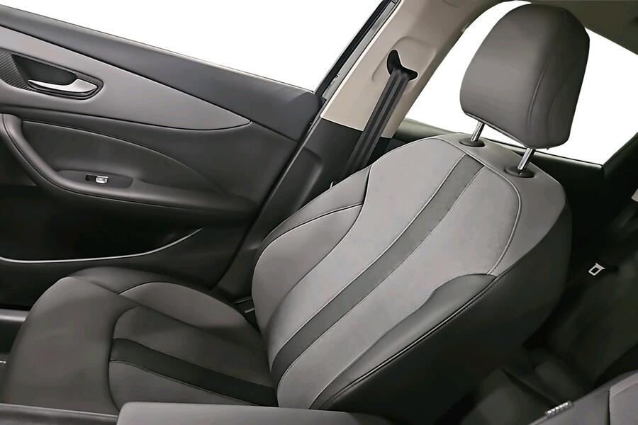 MG MGS5 EV vaihtoauto