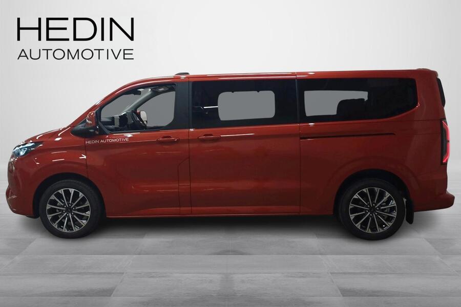 Ford Tourneo Custom vaihtoauto
