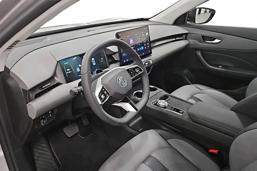 MG MGS5 EV vaihtoauto