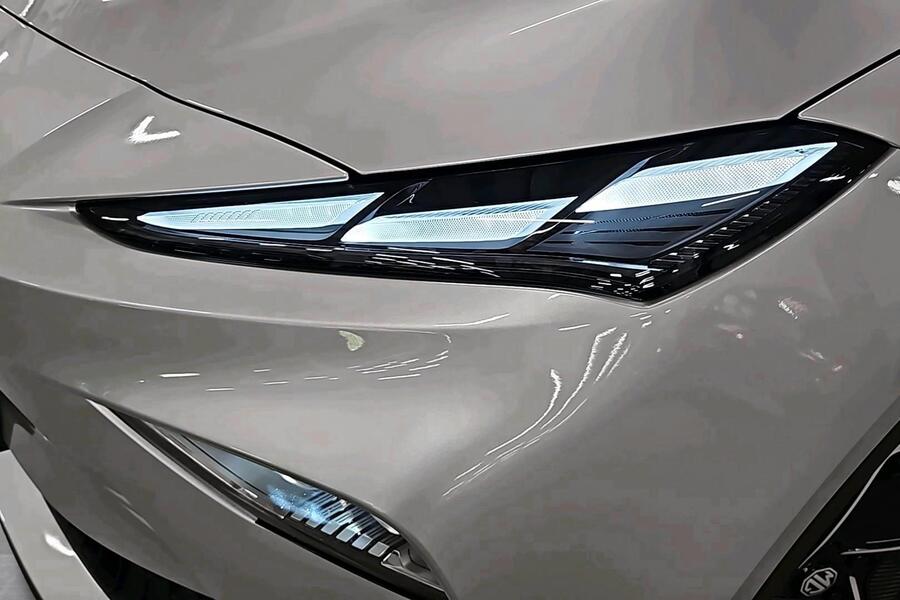 MG MGS5 EV vaihtoauto