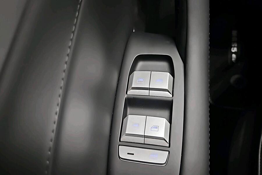 MG MGS5 EV vaihtoauto