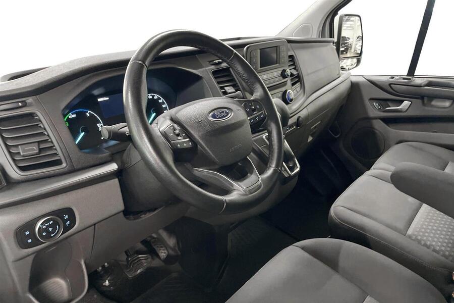 Ford Transit Custom vaihtoauto