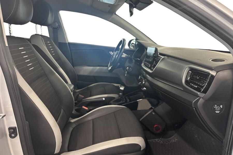 Kia Stonic vaihtoauto