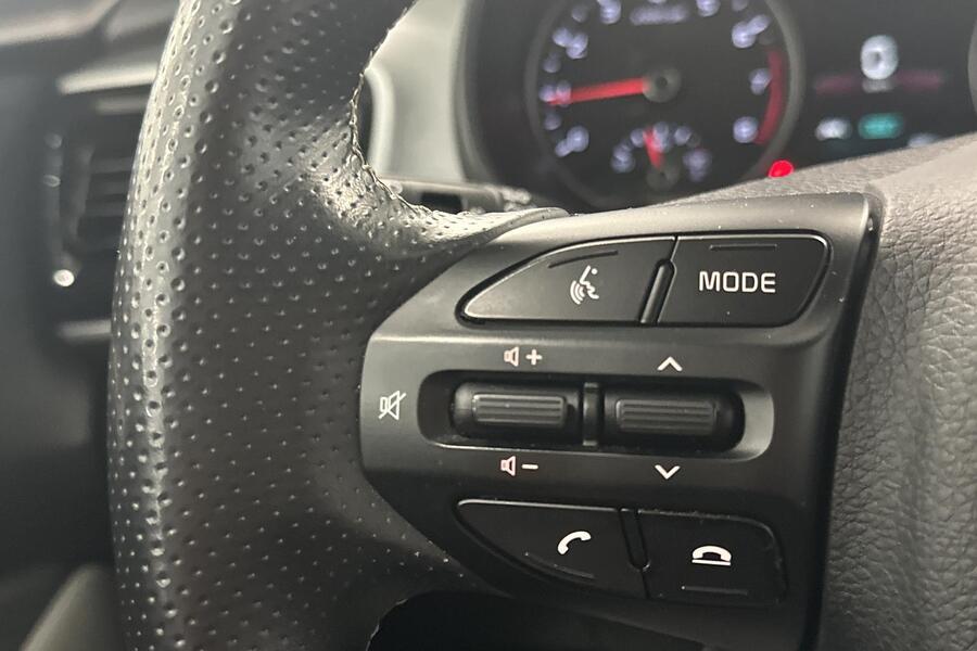 Kia Stonic vaihtoauto