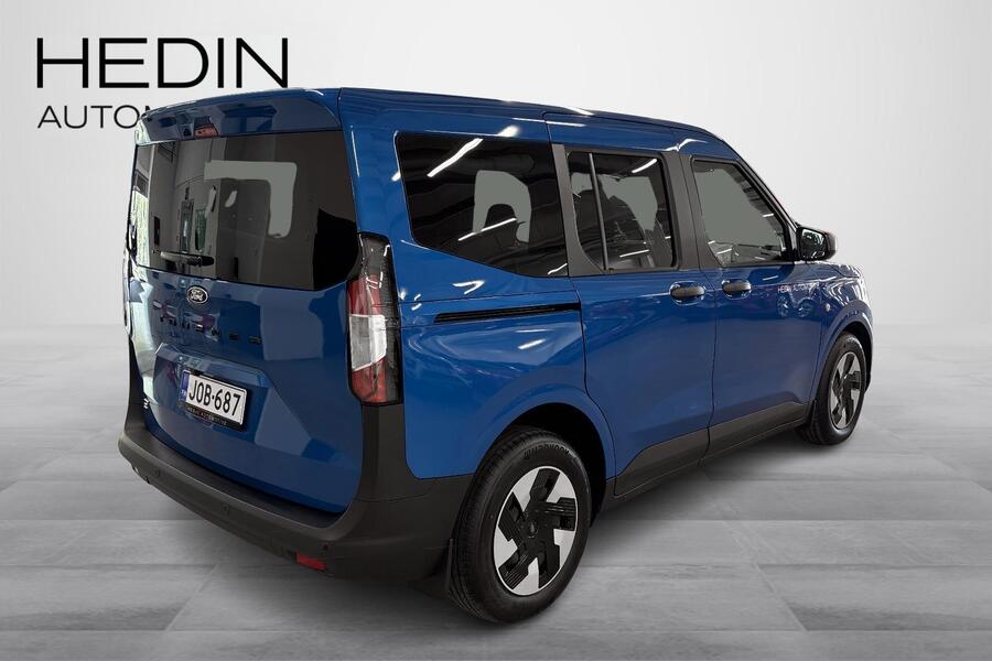 Ford Tourneo Courier vaihtoauto