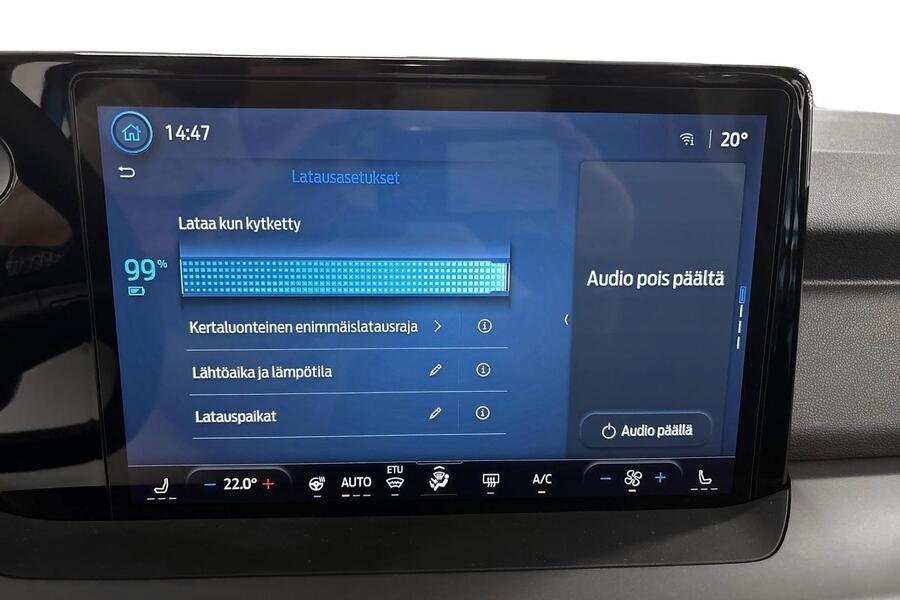 Ford Tourneo Courier vaihtoauto