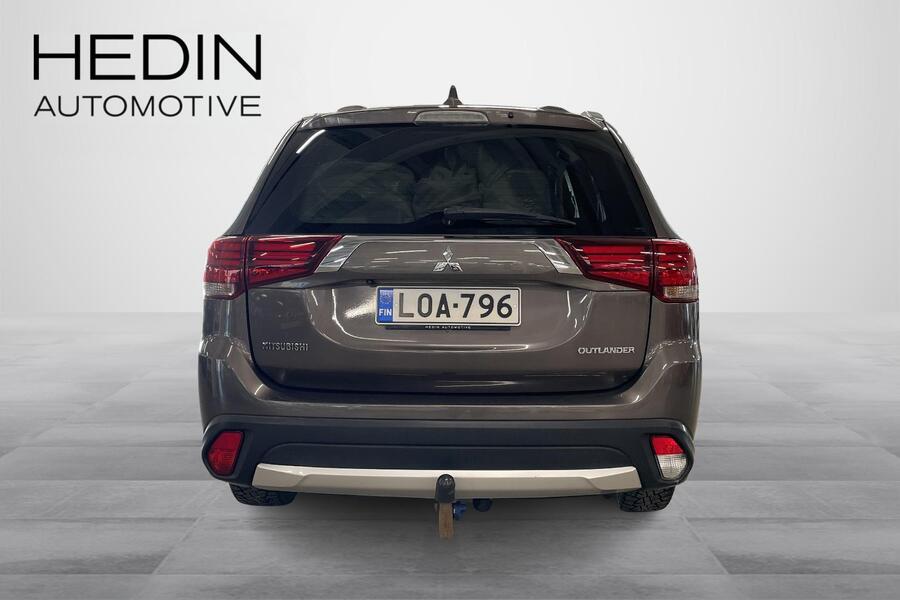 Mitsubishi Outlander vaihtoauto