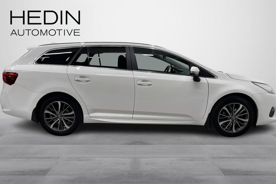 Toyota Avensis vaihtoauto
