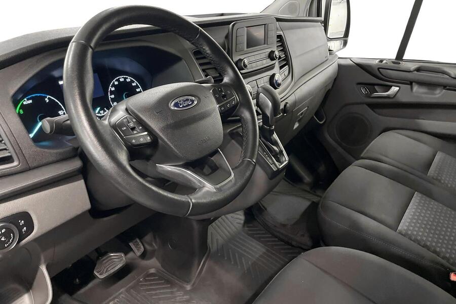 Ford Transit Custom vaihtoauto