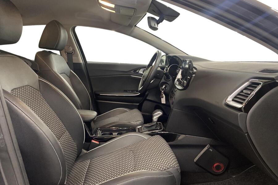 Kia XCeed vaihtoauto