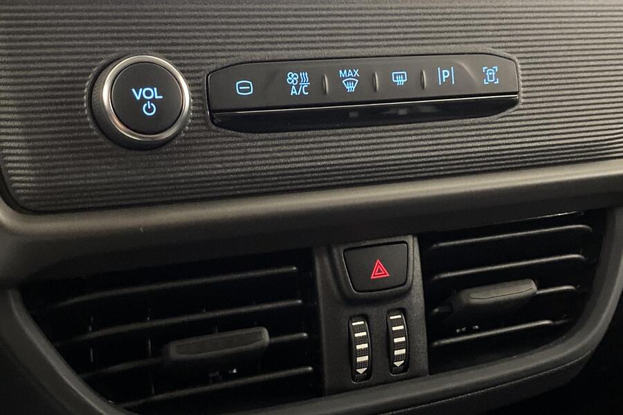 Ford Transit Courier vaihtoauto