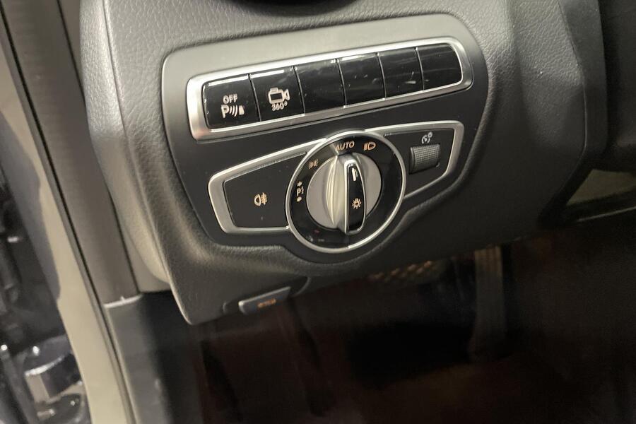 Mercedes-Benz C vaihtoauto