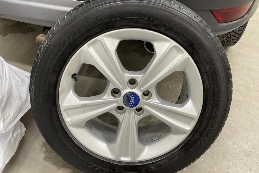 Ford Kuga vaihtoauto