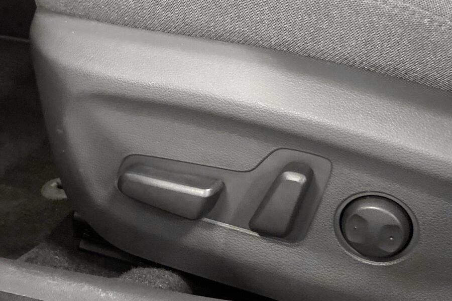 Hyundai IONIQ hybrid vaihtoauto