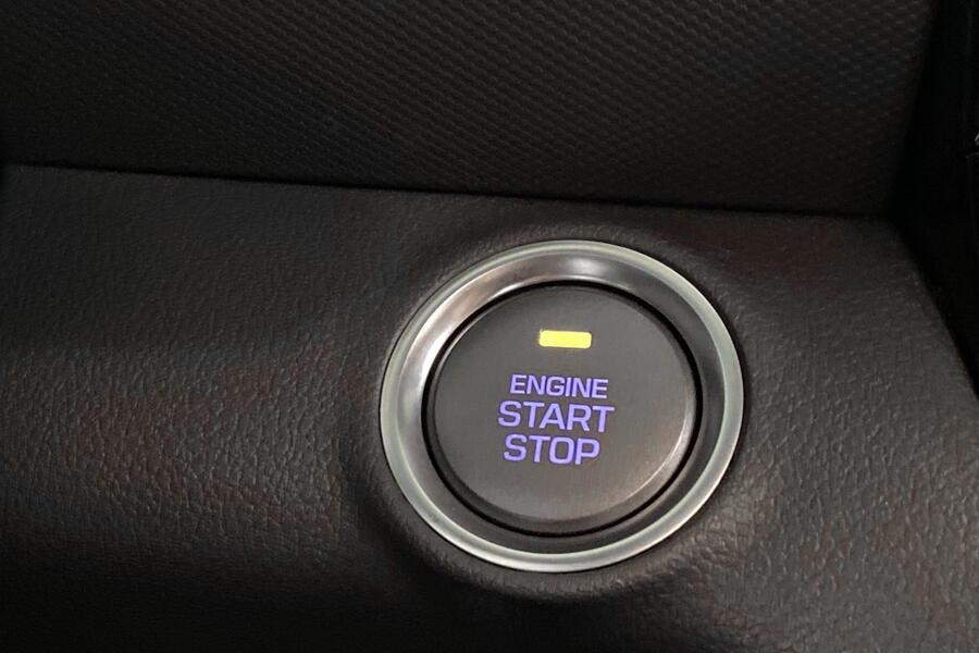 Hyundai IONIQ hybrid vaihtoauto