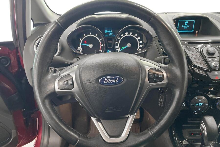 Ford Fiesta vaihtoauto