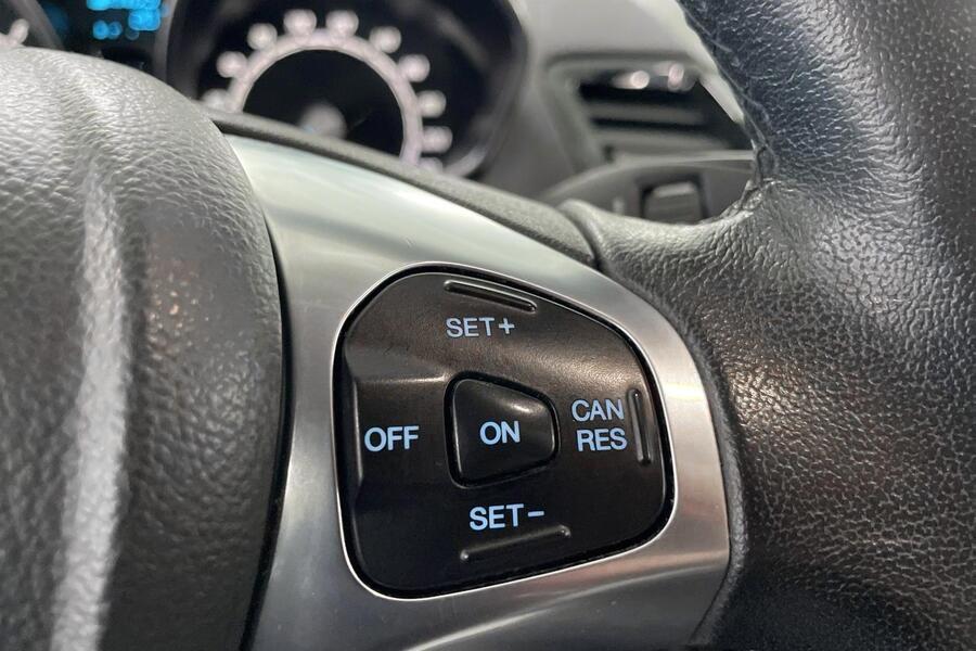 Ford Fiesta vaihtoauto