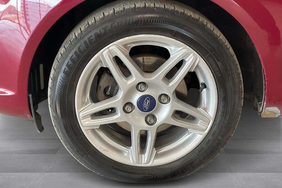 Ford Fiesta vaihtoauto