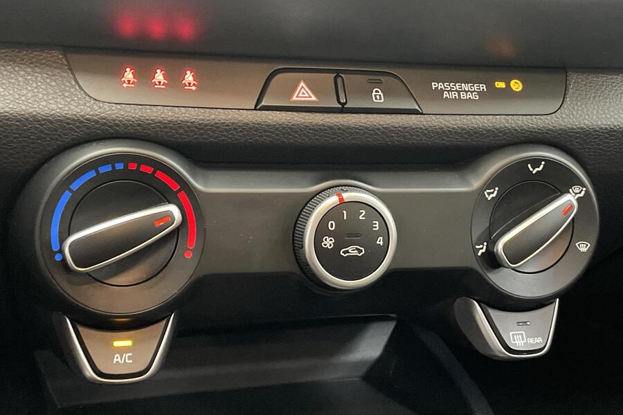 Kia Stonic vaihtoauto