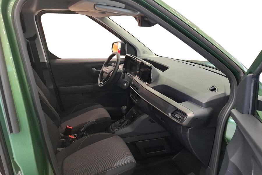 Ford Transit Courier vaihtoauto