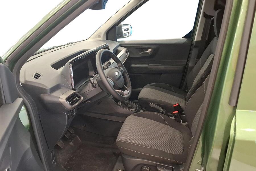 Ford Transit Courier vaihtoauto