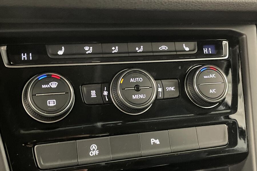 Volkswagen Touran vaihtoauto