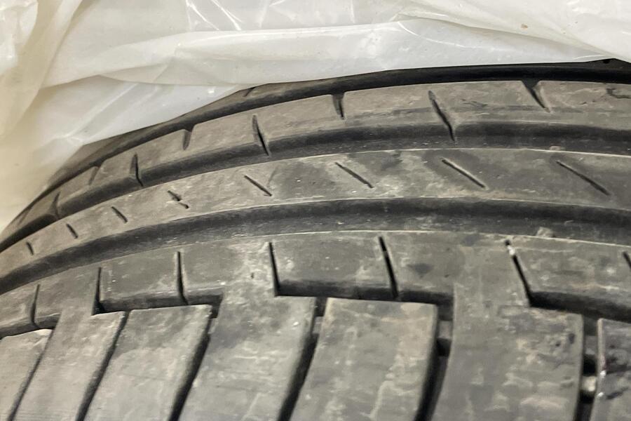 Volkswagen Touran vaihtoauto