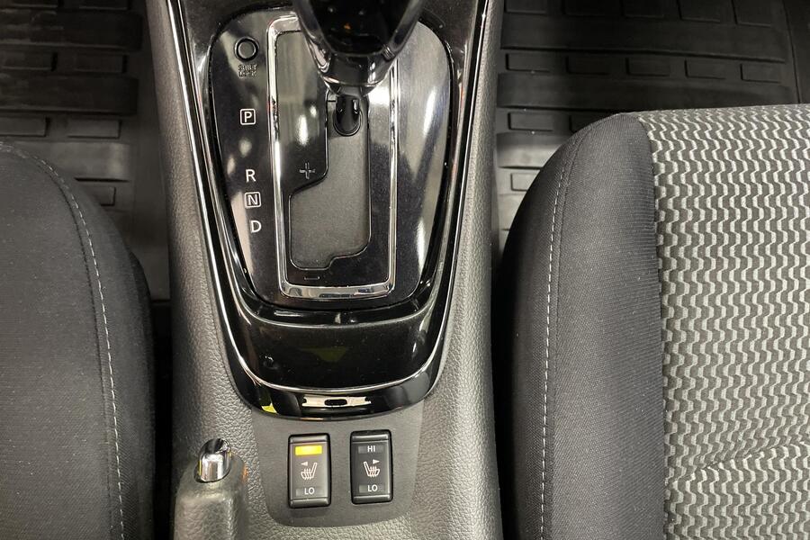 Nissan Pulsar vaihtoauto