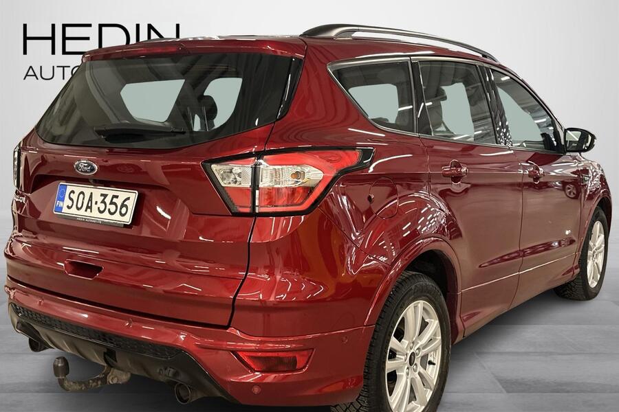 Ford Kuga vaihtoauto