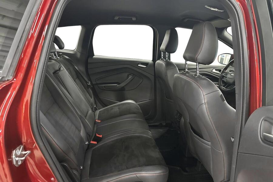 Ford Kuga vaihtoauto