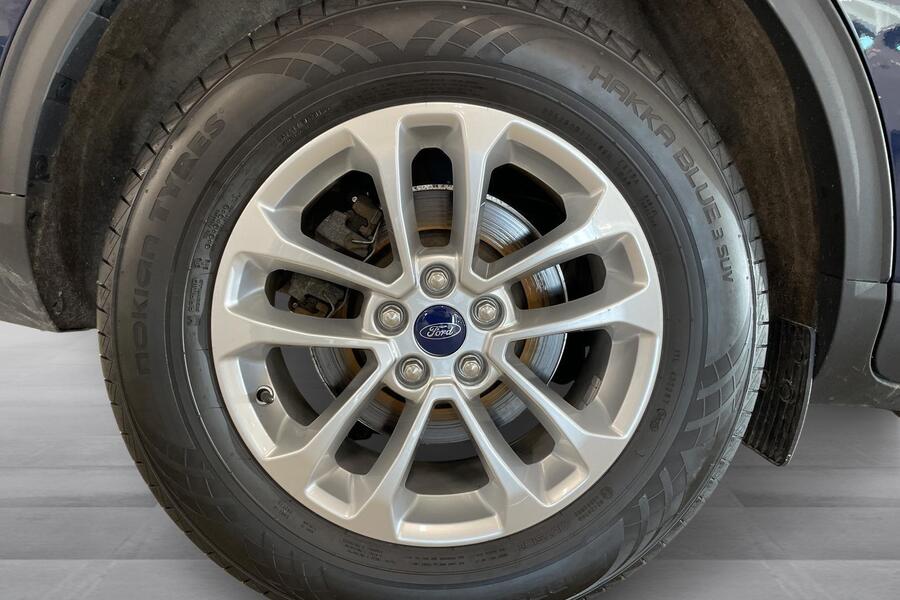 Ford Kuga vaihtoauto
